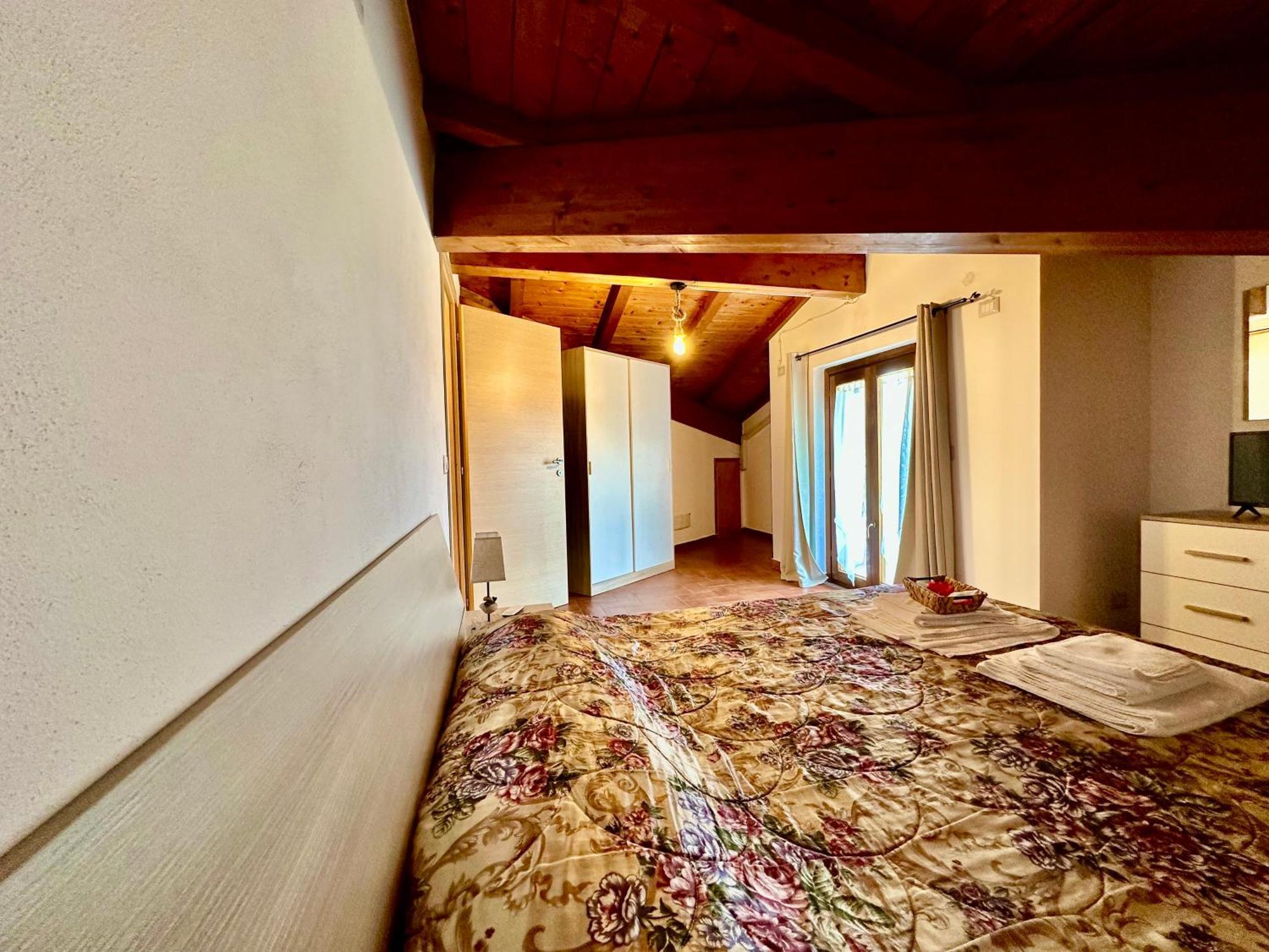 Villa Tuscia Apartments Tuscania Eksteriør billede