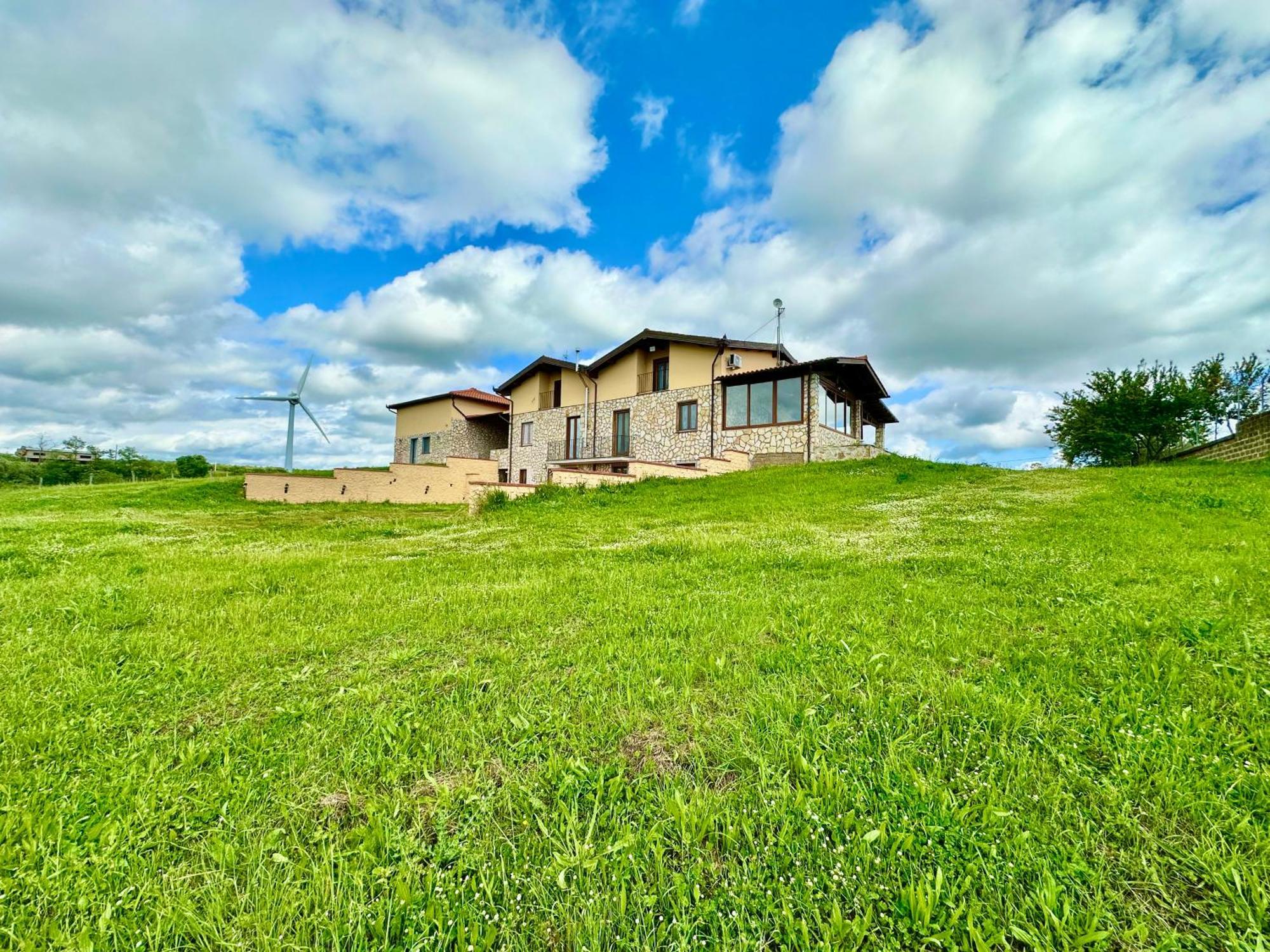 Villa Tuscia Apartments Tuscania Eksteriør billede